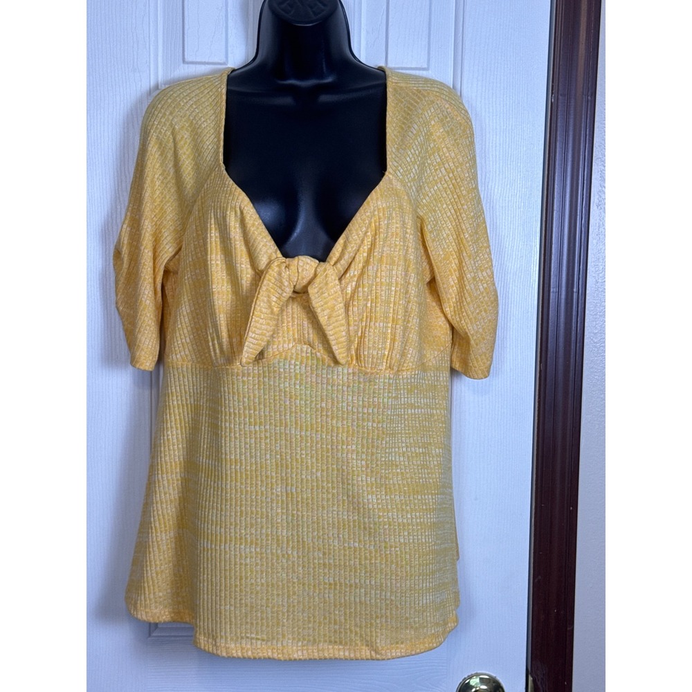 Jessica Simpson Lyndsey Golden Rod Tie-Front Top‎ Square Neck Ribbed Blouse 1X